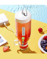 Portable Juicer Bottle, USB-rechargeable blender