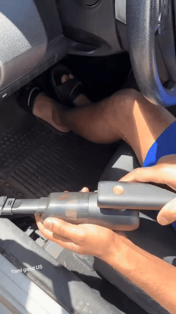 Mini Handheld Folding Vacuum Cleaner